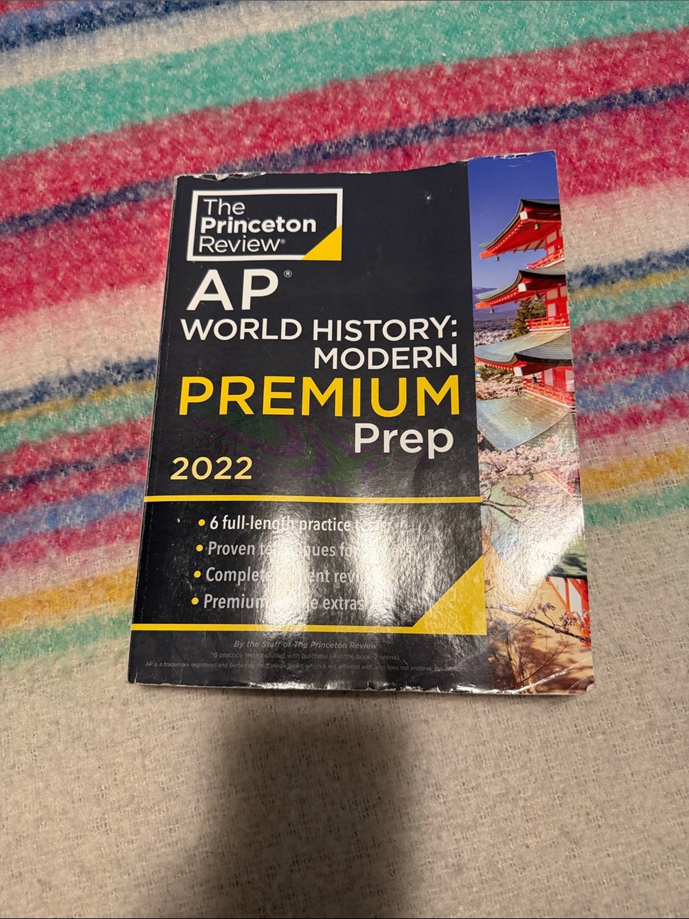 The Princeton Review AP World History: Modern Premium Prep 2022
